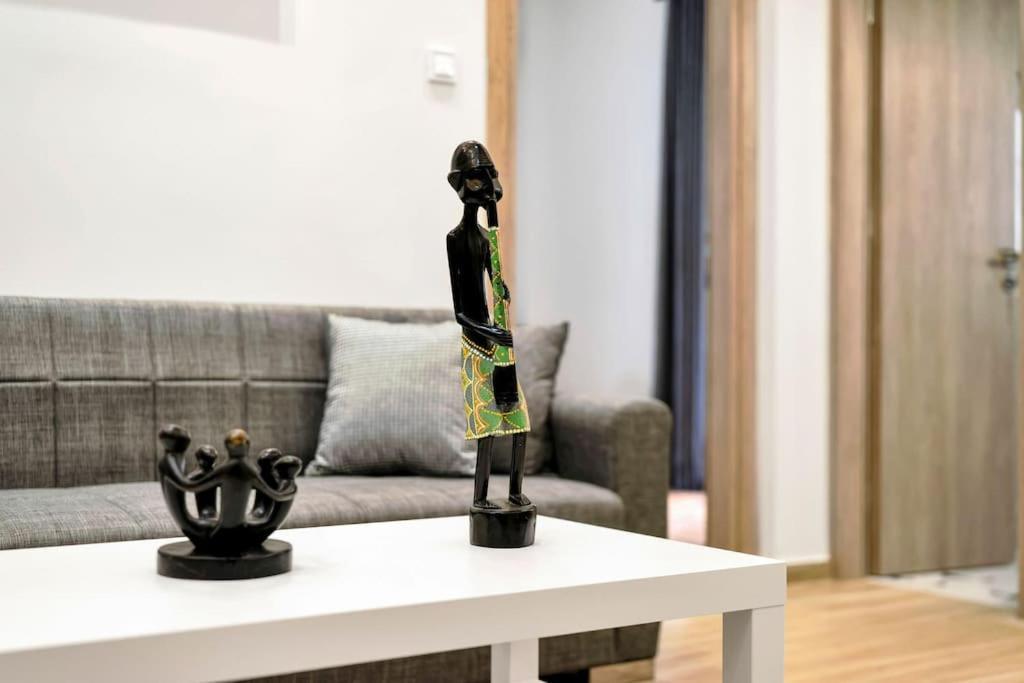 Artemis Modern Apartment Atenas Exterior foto